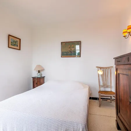 Maica By Interhome * Les Issambres